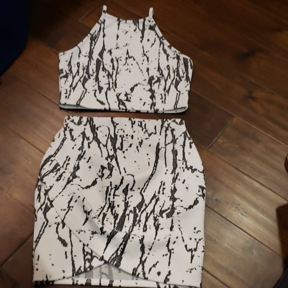 Skirt and tank two piece